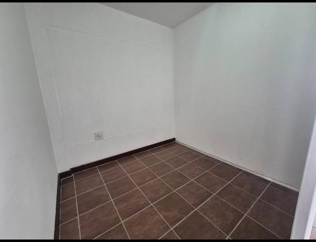 1 BEDROOM APARTMENT FOR SALE IN ALBERTON NORTH